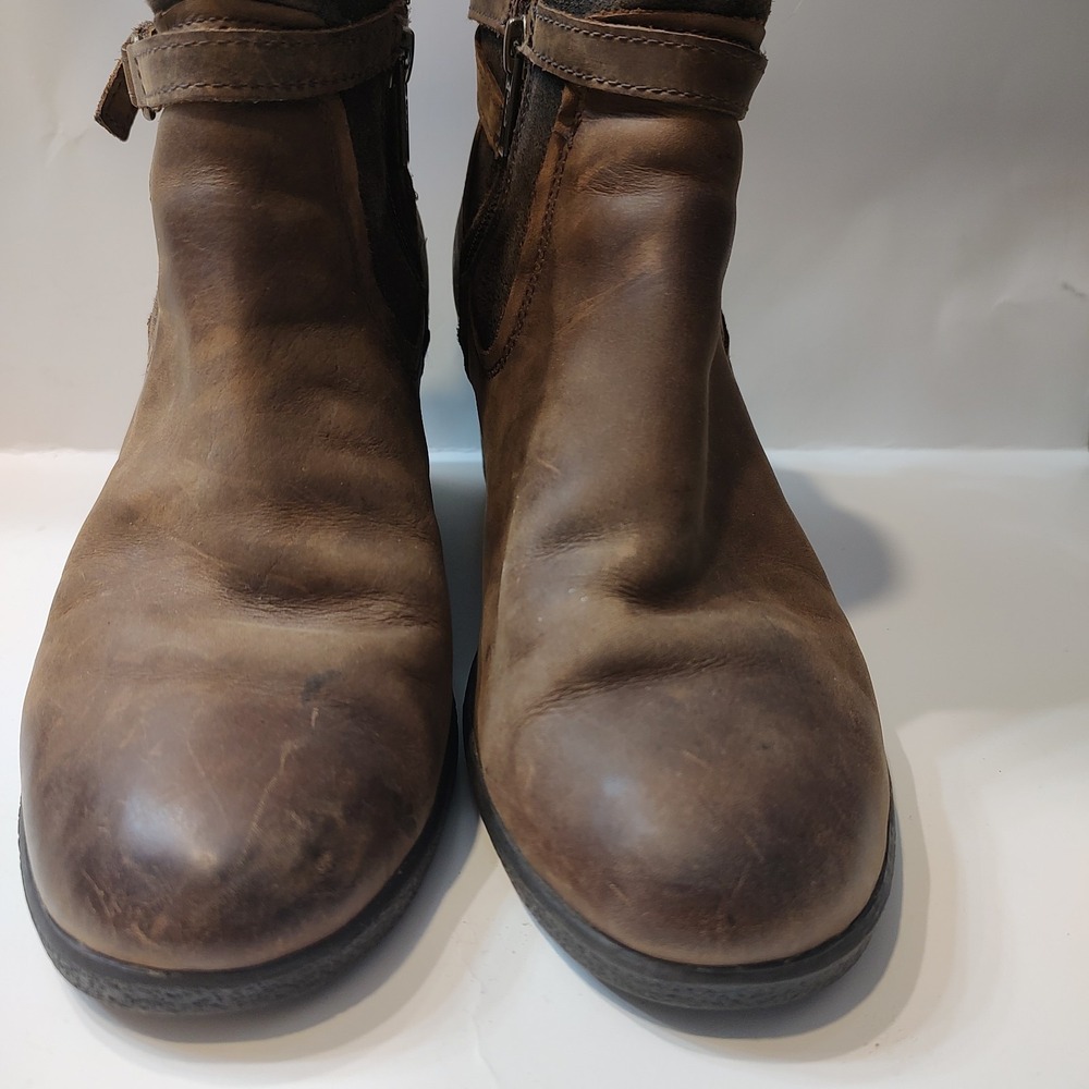 UGG Womens Sz 7 EMALIE Stout Waterproof Brown Leather Ankle Boots Wedge Heel - Picture 3 of 10
